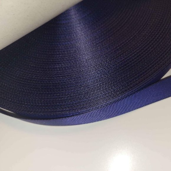 Grosgrain 5/8" Ribbon 100% Polyester 100 yards per roll - Picture 2 of 2
